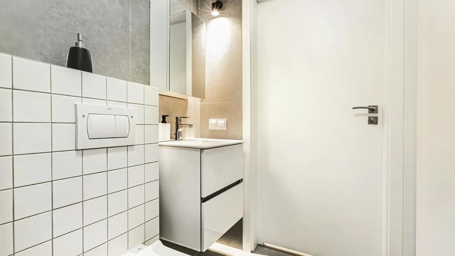 Komfort W Centrum Z Klimatyzacja Wrocław 0*,